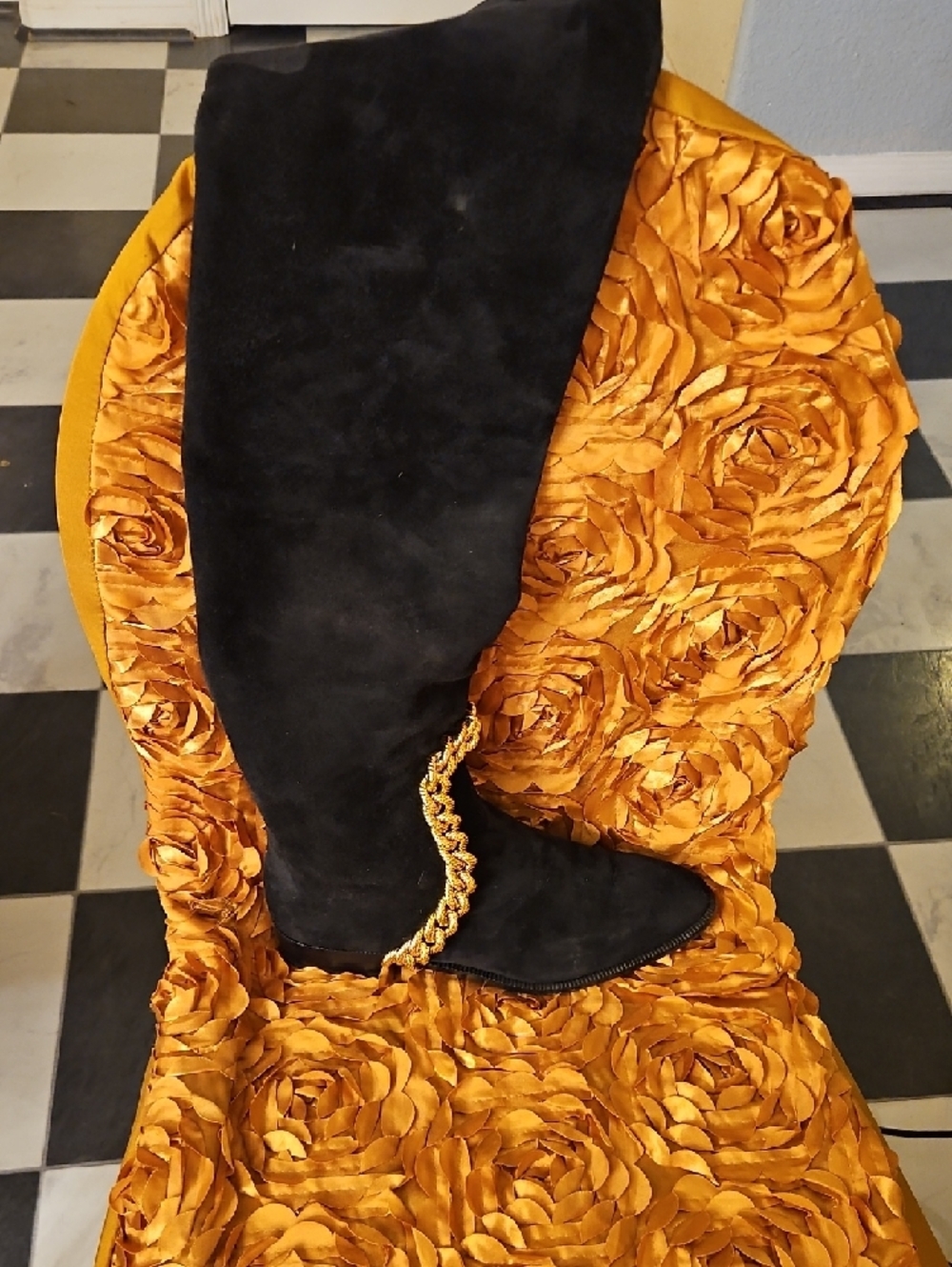 Giuseppe Zanotti Black Over-the-Knee Boots with Gold Chain Detail - Picture 6 of 7